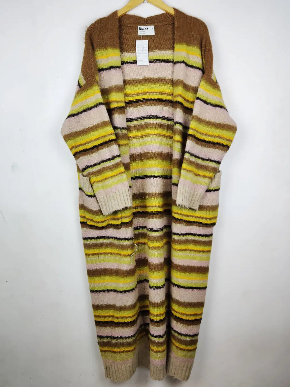 Buy online pre-used pre-loved 100% authentic & Original branded Primark (LC-7901) available in Pakistan. Top international brands avilable.