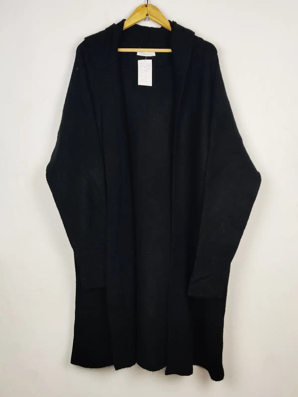 Buy online pre-used pre-loved 100% authentic & Original branded Primark (LC-7946) available in Pakistan. Top international brands avilable.