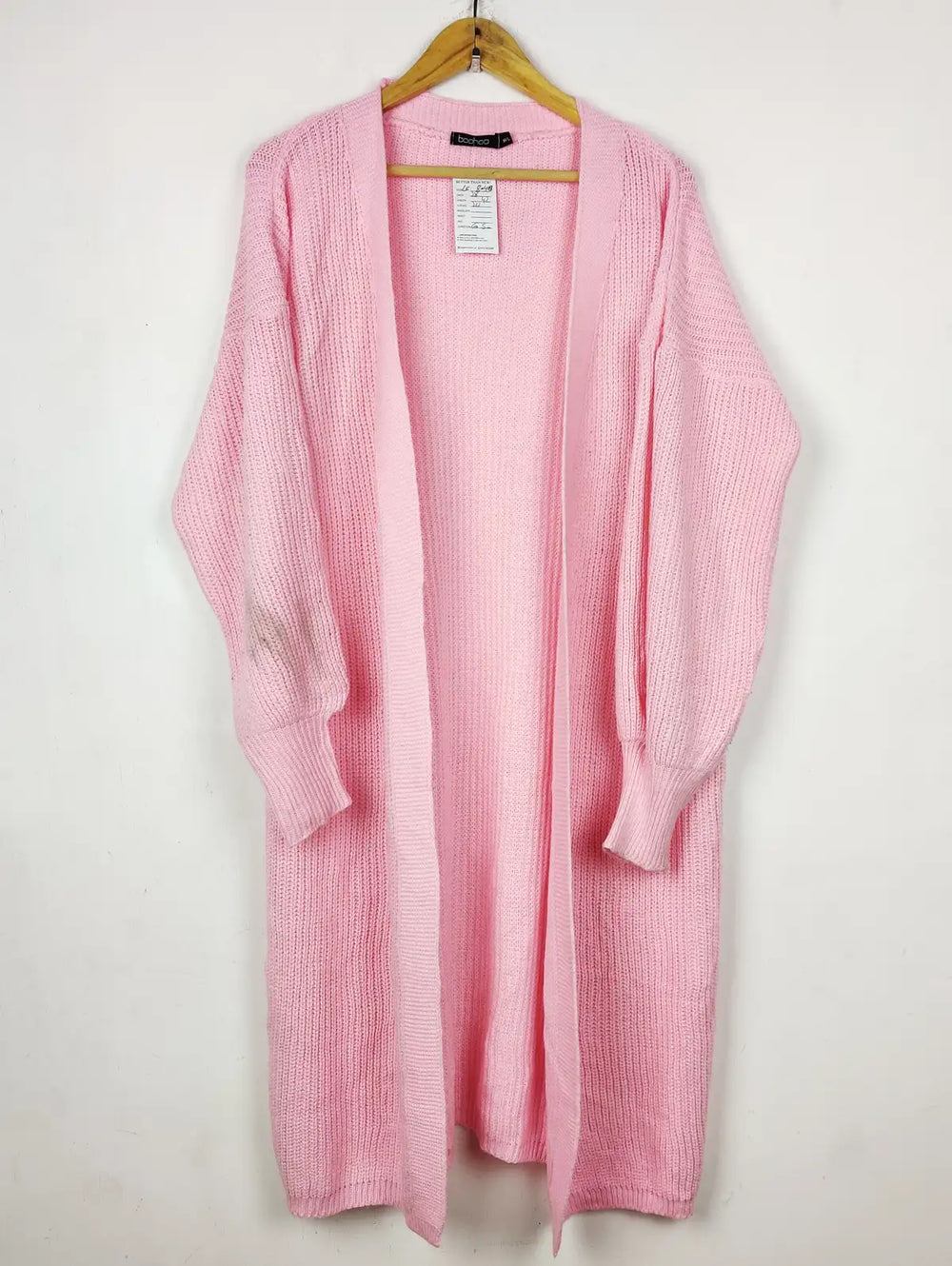 Buy online pre-used pre-loved 100% authentic & Original branded Boohoo (LC-8048) available in Pakistan. Top international brands avilable.