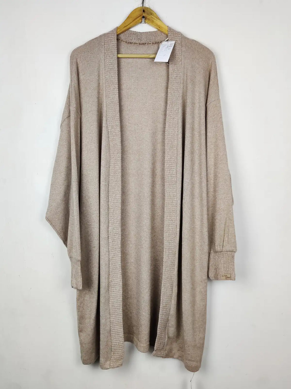 Buy online pre-used pre-loved 100% authentic & Original branded Dunnes Stores (LC-8049) available in Pakistan. Top international brands avilable.