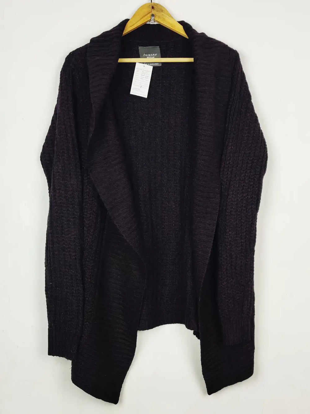 Buy online pre-used pre-loved 100% authentic & Original branded Primark (LC-8070) available in Pakistan. Top international brands avilable.