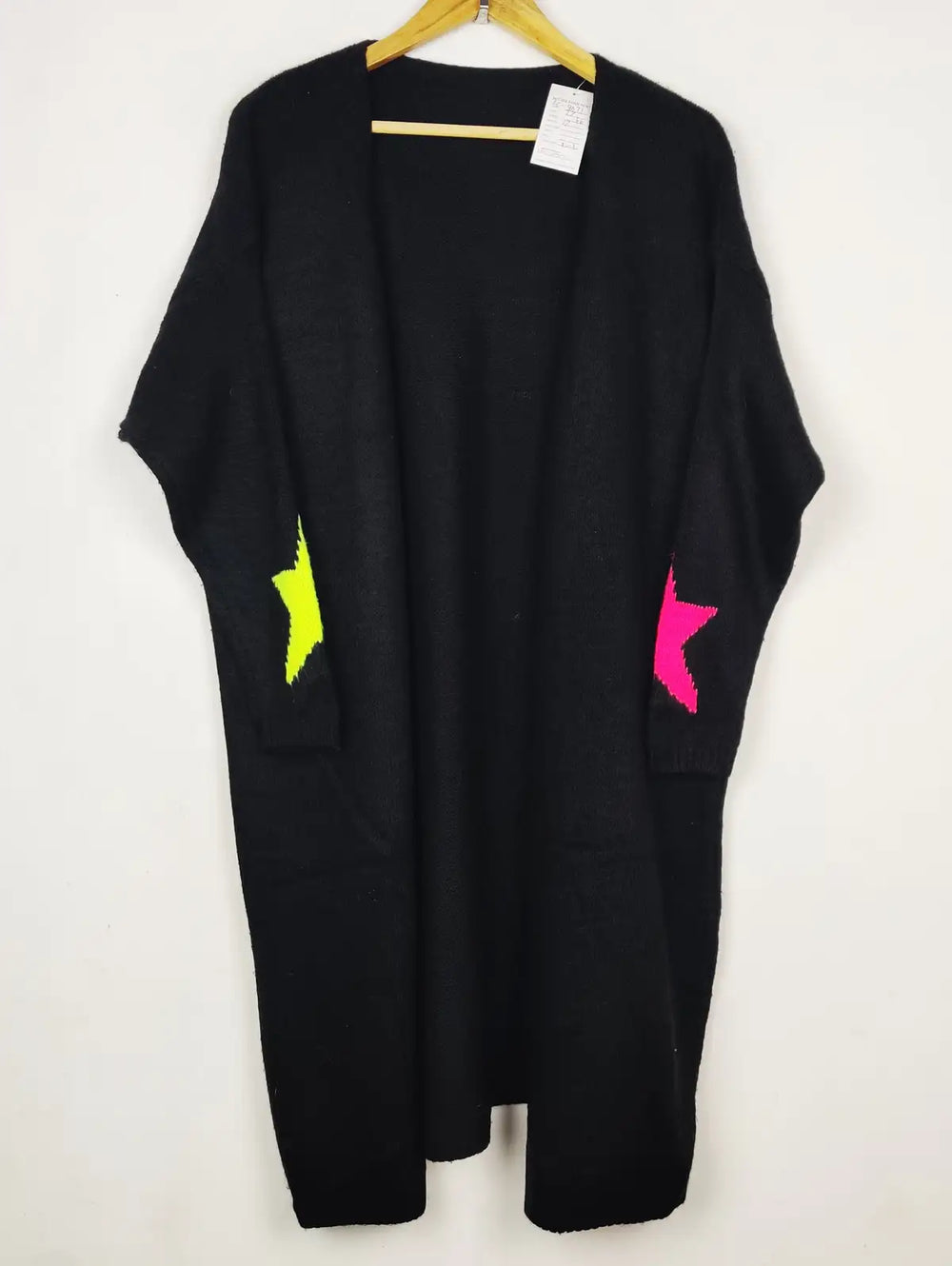 Buy online pre-used pre-loved 100% authentic & Original branded Unknown Brand (LC-8071) available in Pakistan. Top international brands avilable.