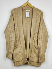 Buy online pre-used pre-loved 100% authentic & Original branded Primark (LC-8115) available in Pakistan. Top international brands avilable.