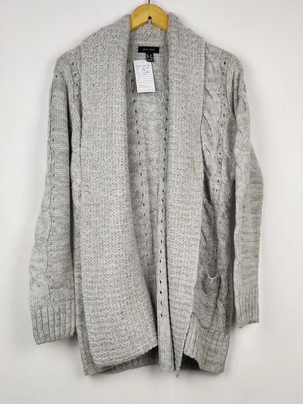 Buy online pre-used pre-loved 100% authentic & Original branded New Look (LC-8176) available in Pakistan. Top international brands avilable.