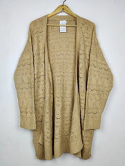 Buy online pre-used pre-loved 100% authentic & Original branded Fatface (LC-8203) available in Pakistan. Top international brands avilable.