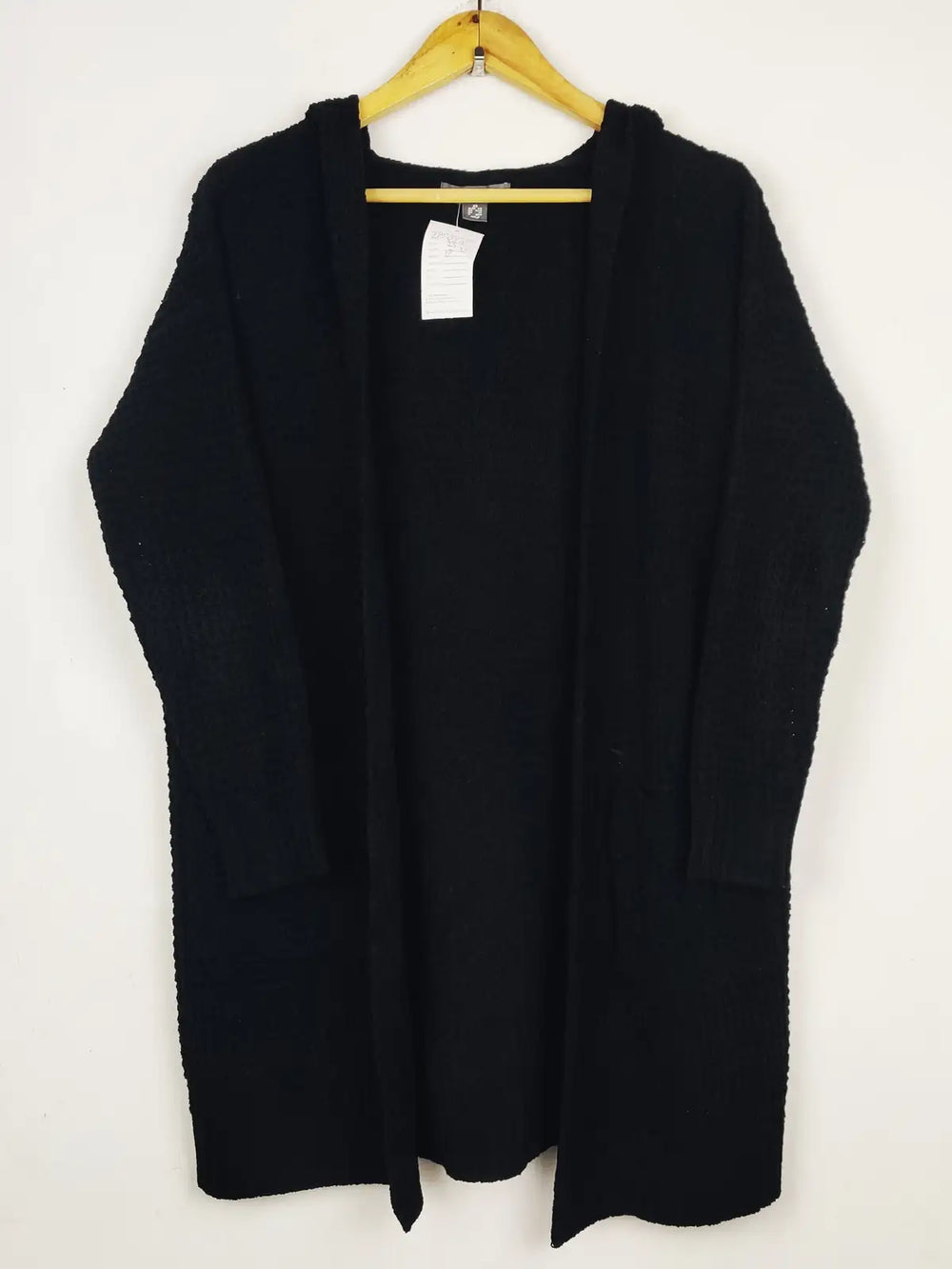 Buy online pre-used pre-loved 100% authentic & Original branded Primark (LC-8218) available in Pakistan. Top international brands avilable.