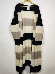 Buy online pre-used pre-loved 100% authentic & Original branded Shein (LC-8272) available in Pakistan. Top international brands avilable.
