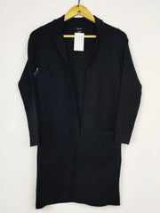 Buy online pre-used pre-loved 100% authentic & Original branded Vero Moda (LC-8322) available in Pakistan. Top international brands avilable.