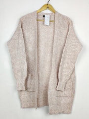 F&F (LC-8453)