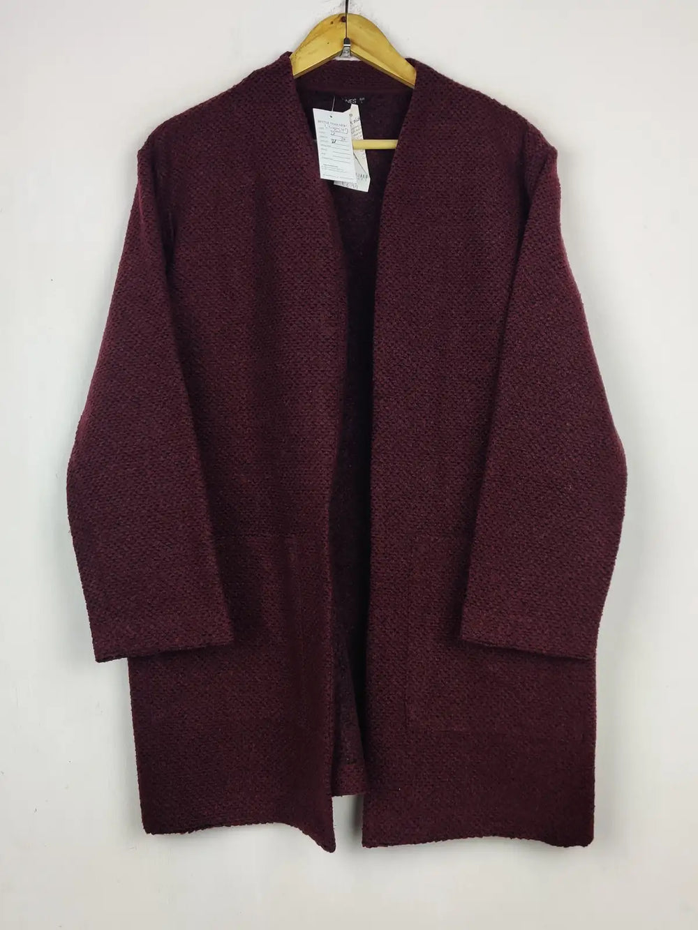 Buy online pre-used pre-loved 100% authentic & Original branded Dunnes Store (LC-8547) available in Pakistan. Top international brands avilable.
