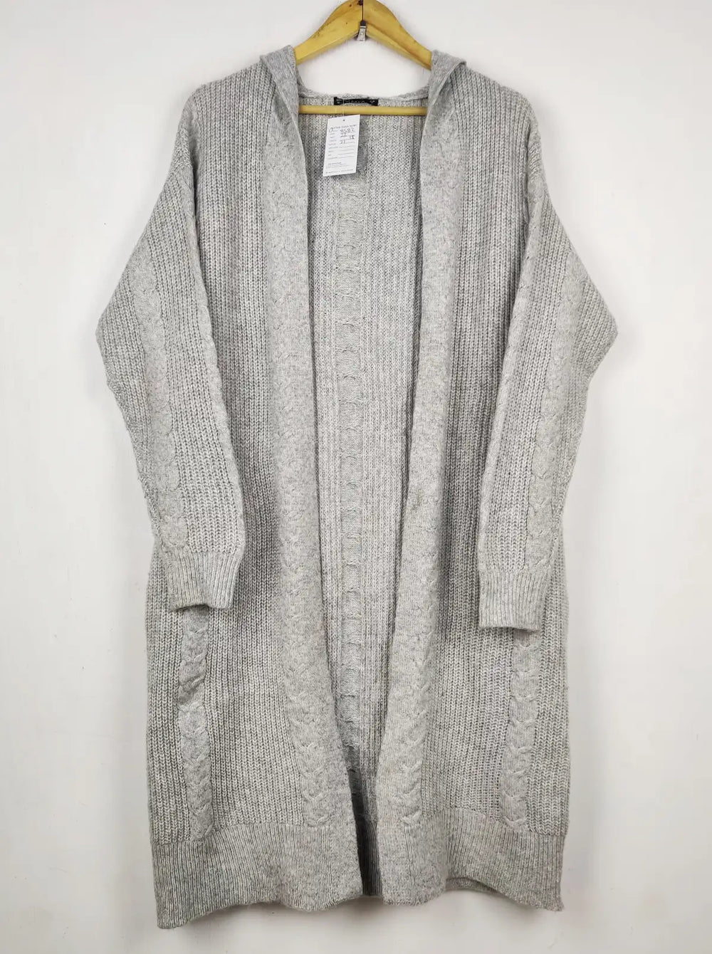 Buy online pre-used pre-loved 100% authentic & Original branded Dunnes Store (LC-8582) available in Pakistan. Top international brands avilable.