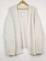 Buy online pre-used pre-loved 100% authentic & Original branded H&M (LC-8612) available in Pakistan. Top international brands avilable.