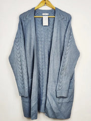 Buy online pre-used pre-loved 100% authentic & Original branded Cotton Traders (LC-8714) available in Pakistan. Top international brands avilable.