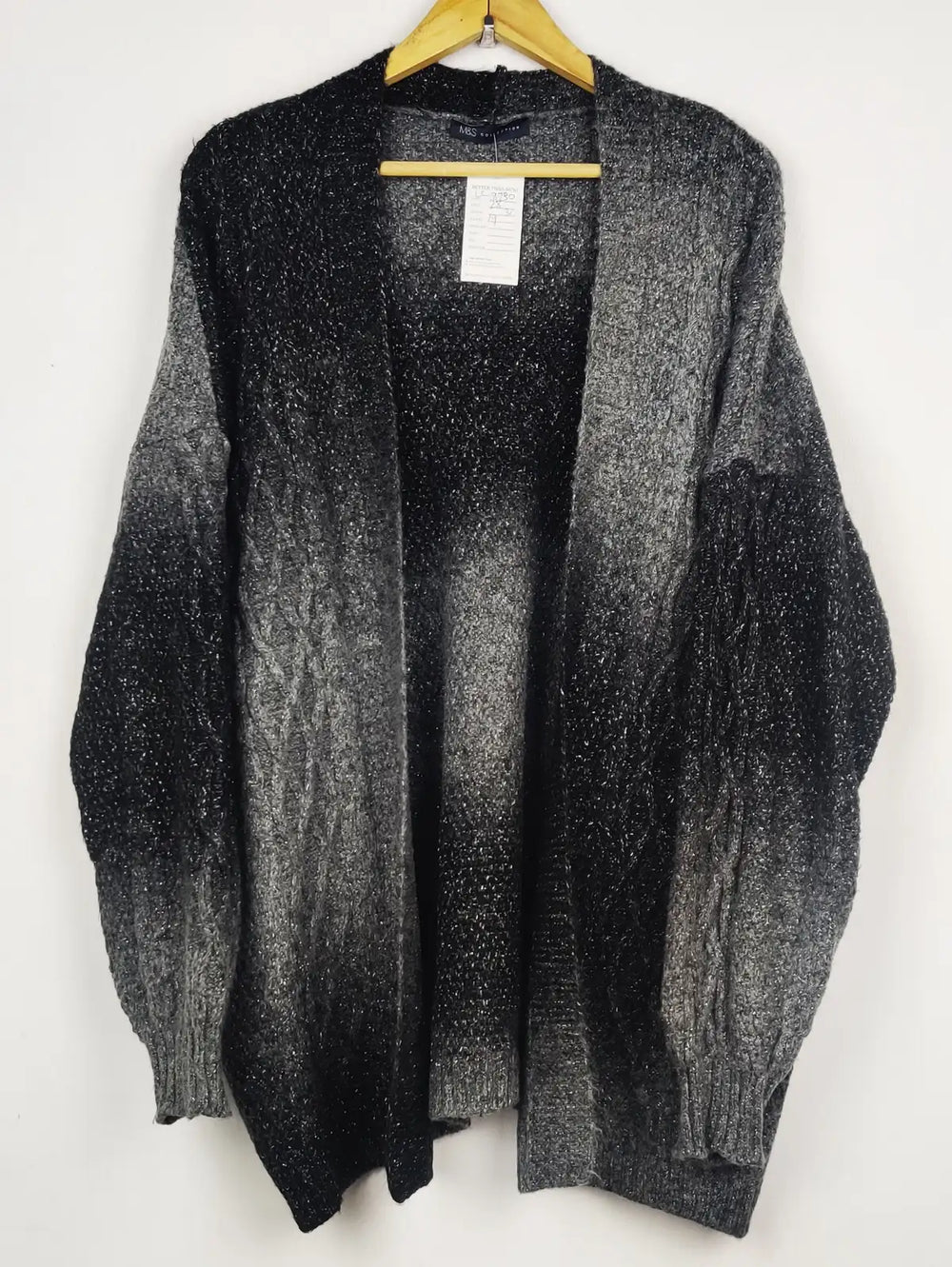 Buy online pre-used pre-loved 100% authentic & Original branded Marks & Spencer (LC-8730) available in Pakistan. Top international brands avilable.