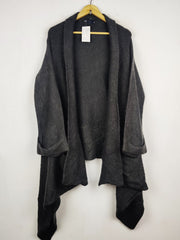 Zara (LC-8864)