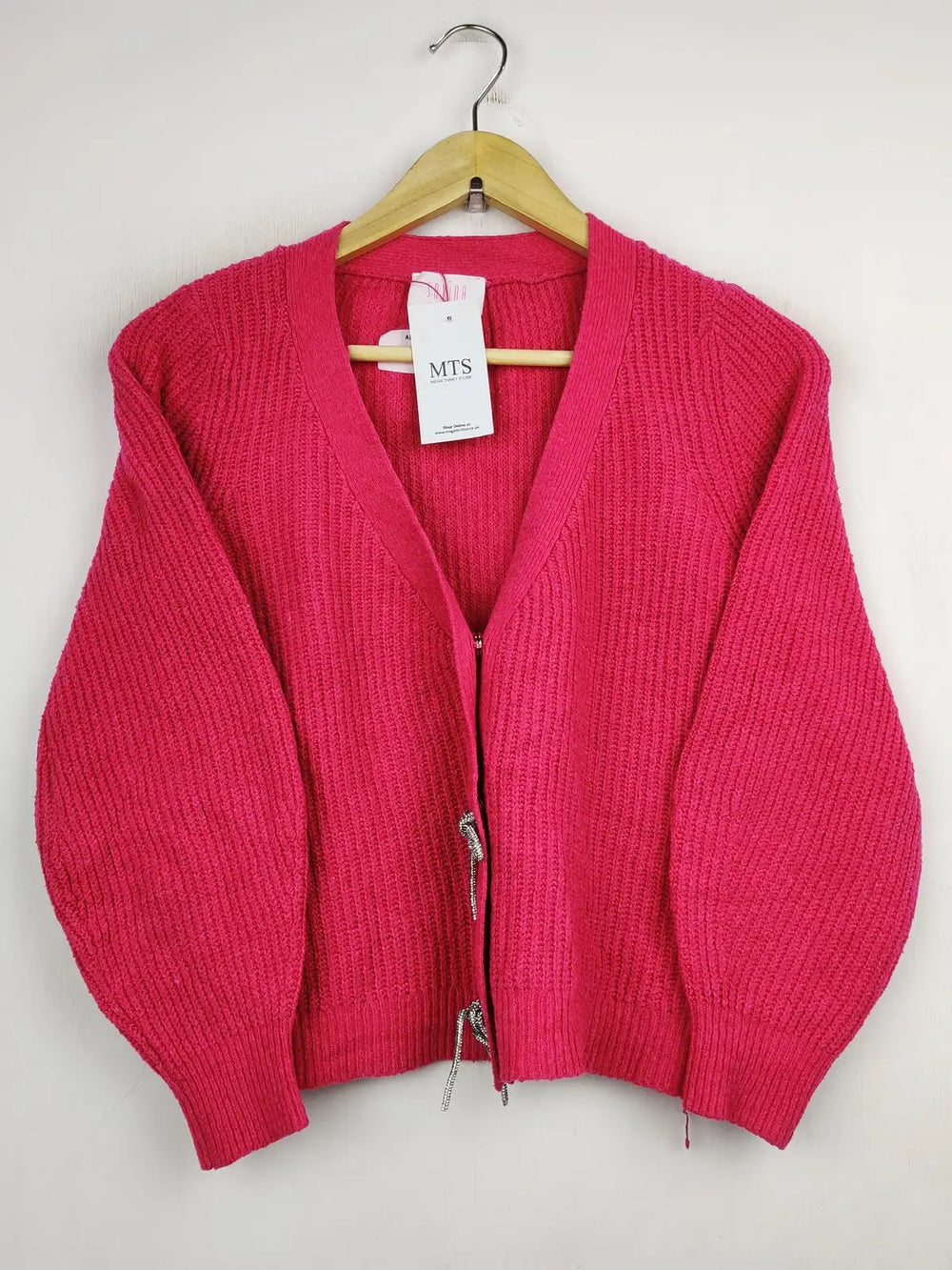 Buy online pre-used pre-loved 100% authentic & Original branded Savida (LS-10404) available in Pakistan. Top international brands avilable.