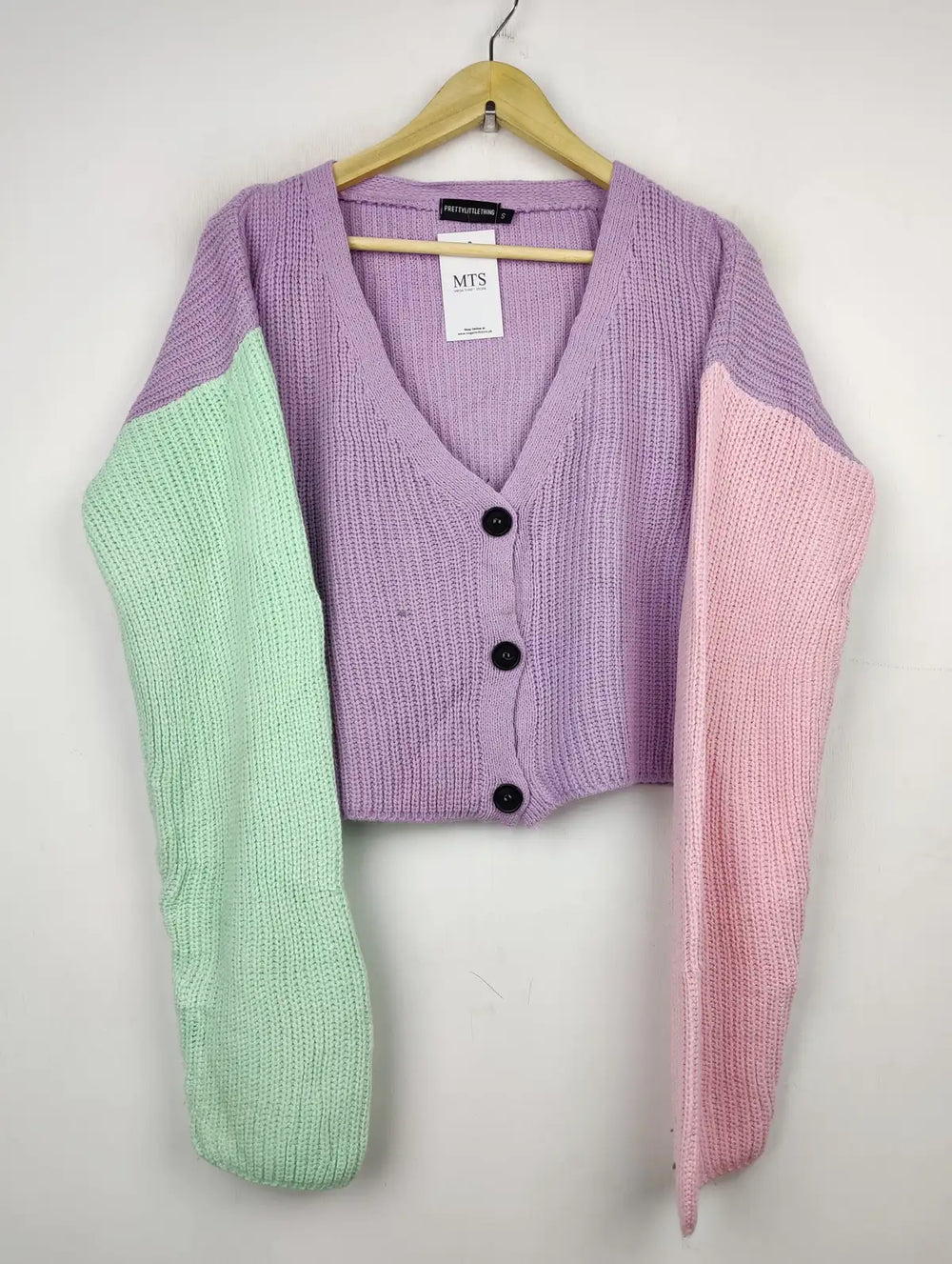 Buy online pre-used pre-loved 100% authentic & Original branded Prettylittlething (LS-10413) available in Pakistan. Top international brands avilable.