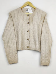 Buy online pre-used pre-loved 100% authentic & Original branded Primark (LS-10620) available in Pakistan. Top international brands avilable.