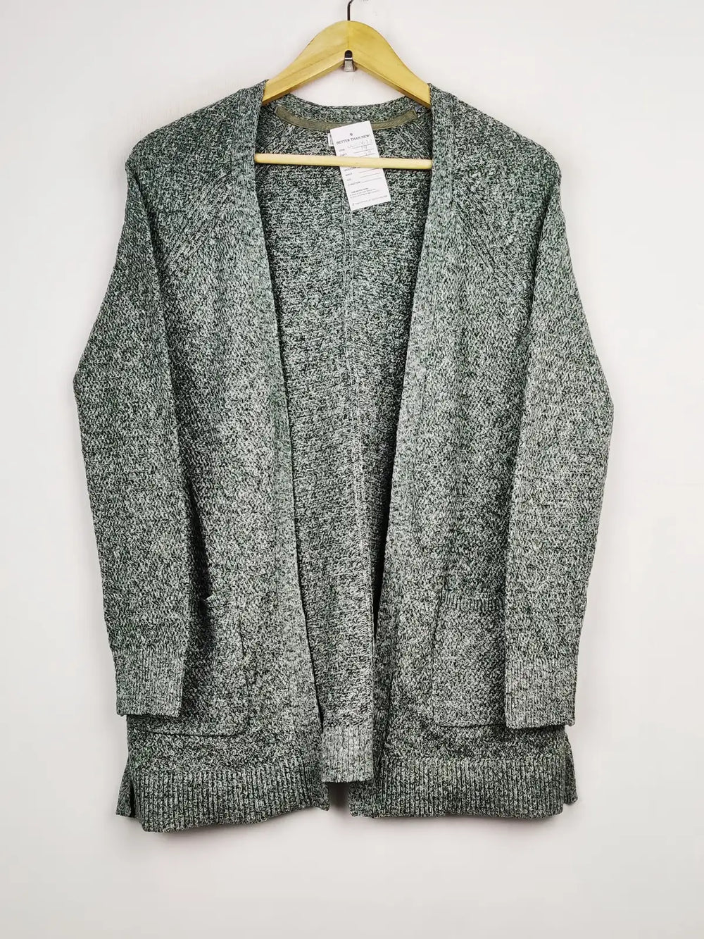 Buy online pre-used pre-loved 100% authentic & Original branded Fat Face (LS-10622) available in Pakistan. Top international brands avilable.