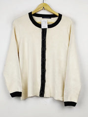 Buy online pre-used pre-loved 100% authentic & Original branded Windsmoor (LS-10666) available in Pakistan. Top international brands avilable.