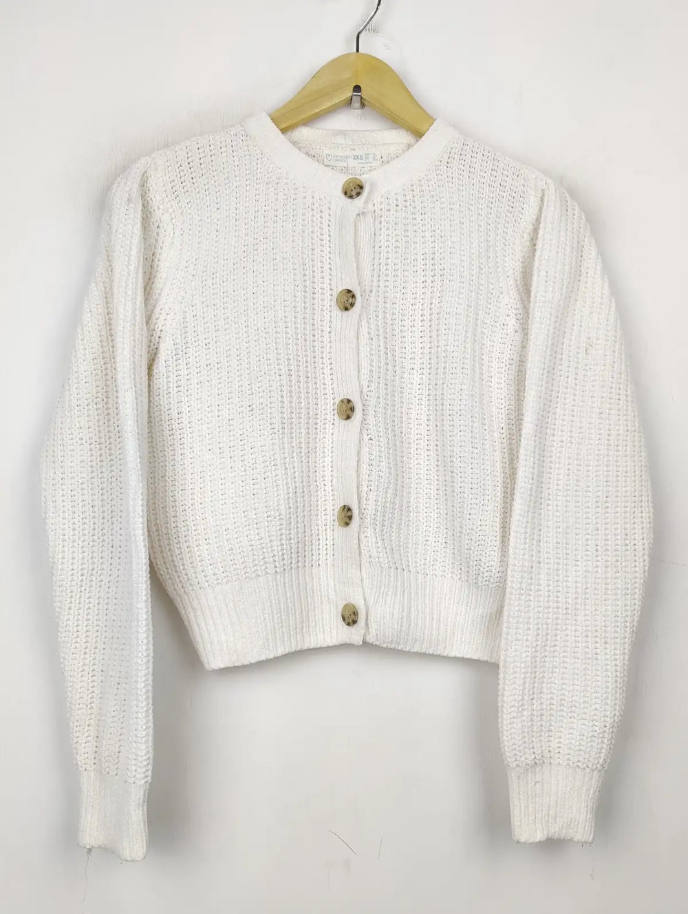 Buy online pre-used pre-loved 100% authentic & Original branded Primark (LS-11025) available in Pakistan. Top international brands avilable.