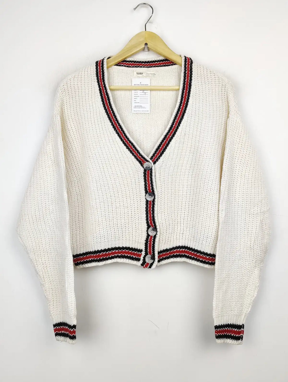 Buy online pre-used pre-loved 100% authentic & Original branded Pull & Bear (LS-11032) available in Pakistan. Top international brands avilable.