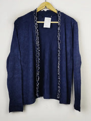 Buy online pre-used pre-loved 100% authentic & Original branded Unknown Brand (LS-11286) available in Pakistan. Top international brands avilable.