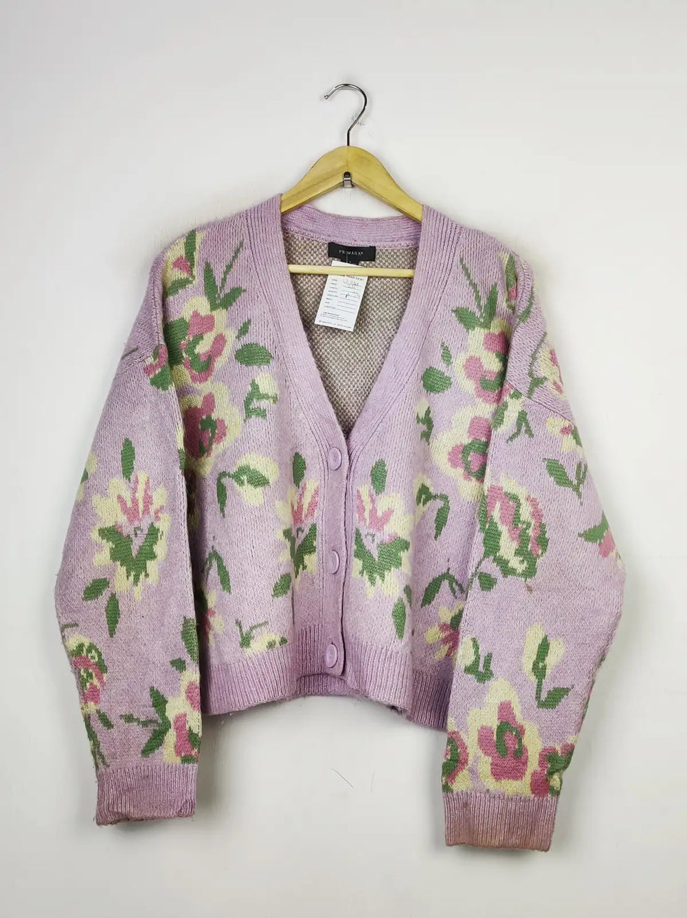 Buy online pre-used pre-loved 100% authentic & Original branded Primark (LS-11329) available in Pakistan. Top international brands avilable.