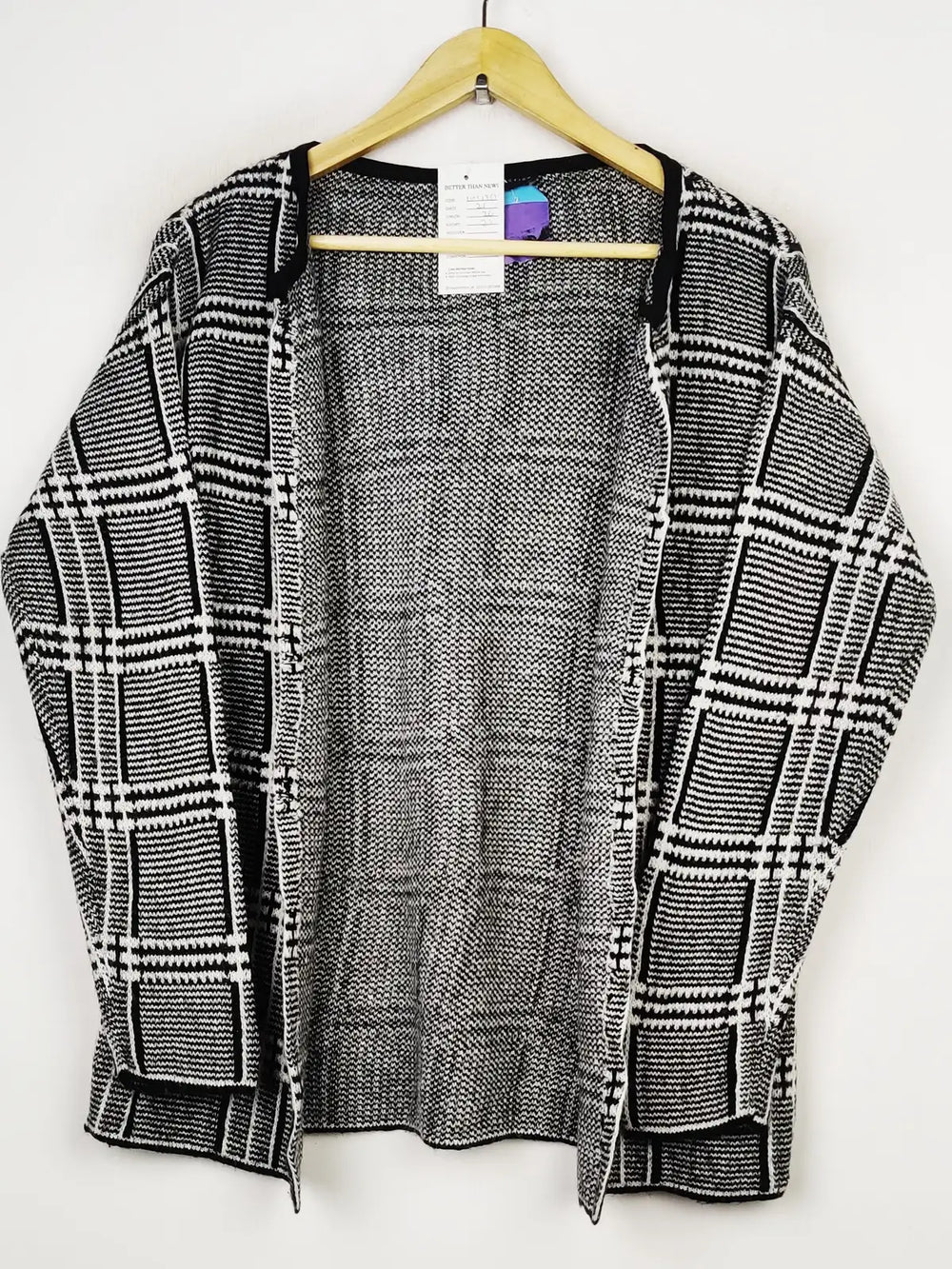 Buy online pre-used pre-loved 100% authentic & Original branded Marks & Spencer (LS-11357) available in Pakistan. Top international brands avilable.