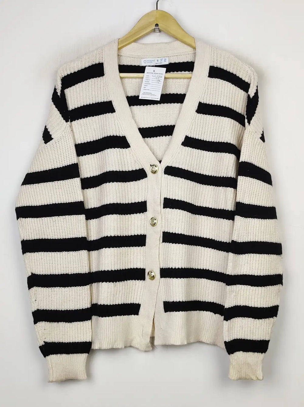 Buy online pre-used pre-loved 100% authentic & Original branded Primark (LS-11358) available in Pakistan. Top international brands avilable.