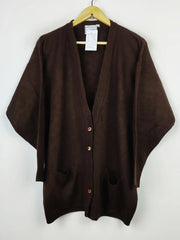 Buy online pre-used pre-loved 100% authentic & Original branded Selection (LS-11417) available in Pakistan. Top international brands avilable.