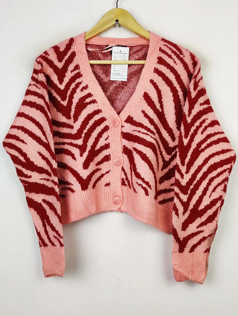 Buy online pre-used pre-loved 100% authentic & Original branded Primark (LS-11421) available in Pakistan. Top international brands avilable.