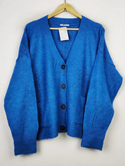 Buy online pre-used pre-loved 100% authentic & Original branded Tu (LS-11441) available in Pakistan. Top international brands avilable.