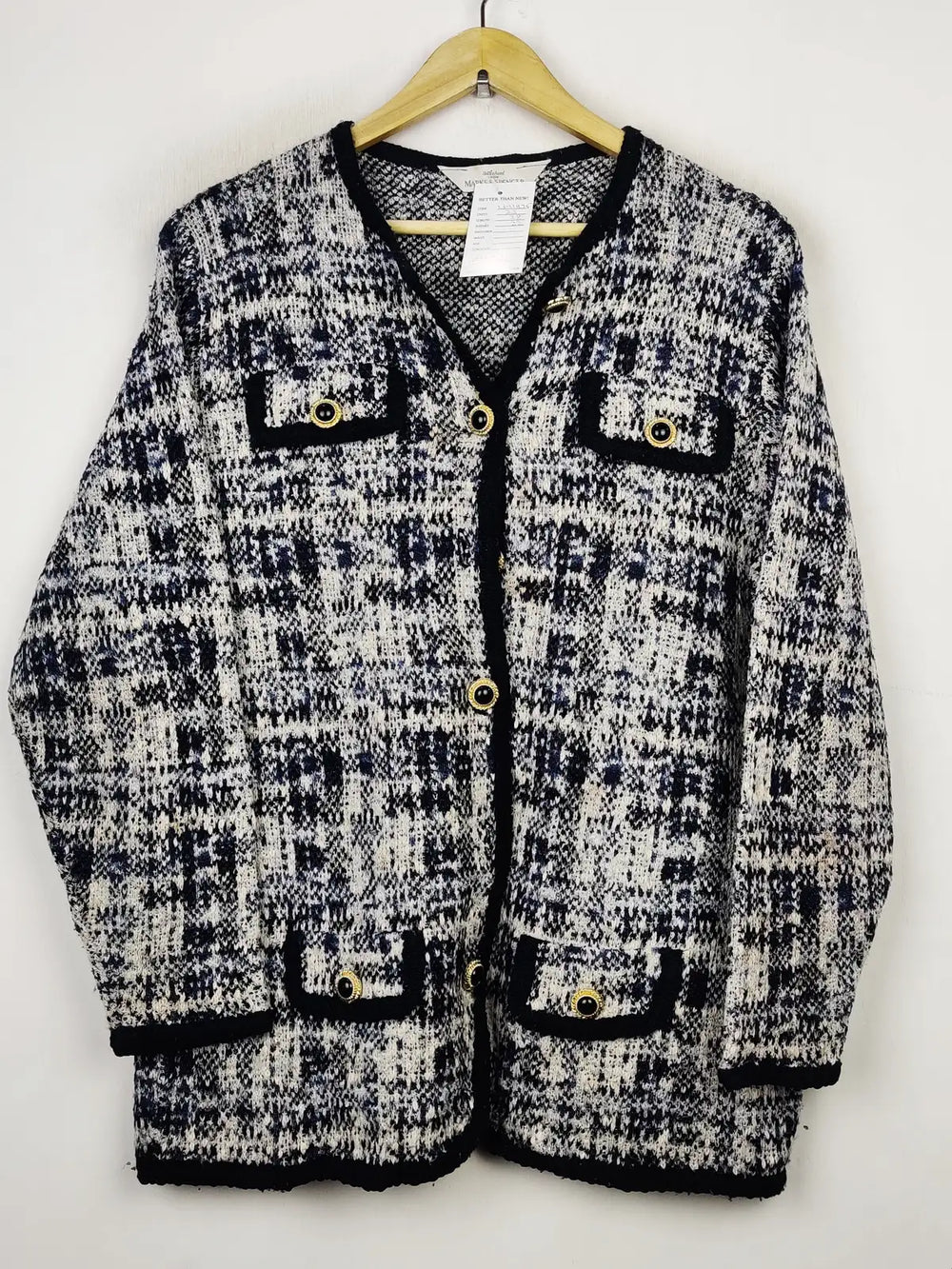 Buy online pre-used pre-loved 100% authentic & Original branded Marks & Spencer (LS-11475) available in Pakistan. Top international brands avilable.