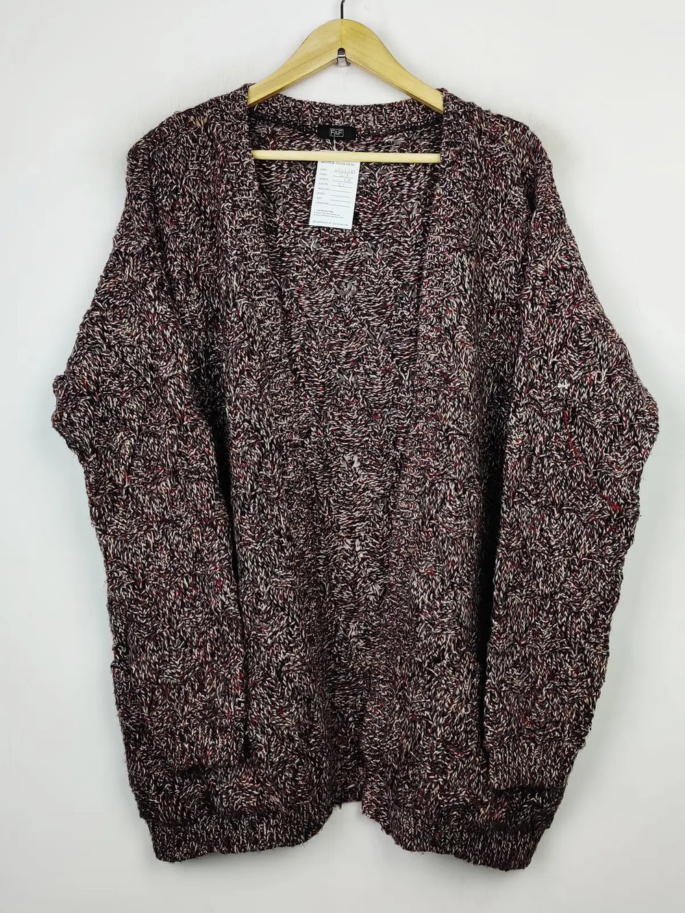 Buy online pre-used pre-loved 100% authentic & Original branded F&F (LS-11485) available in Pakistan. Top international brands avilable.