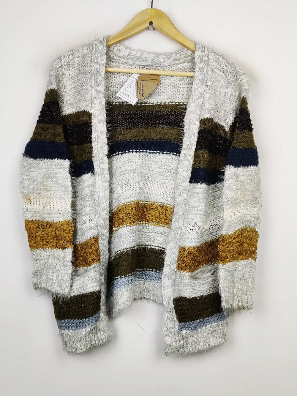 Buy online pre-used pre-loved 100% authentic & Original branded Next (LS-11567) available in Pakistan. Top international brands avilable.