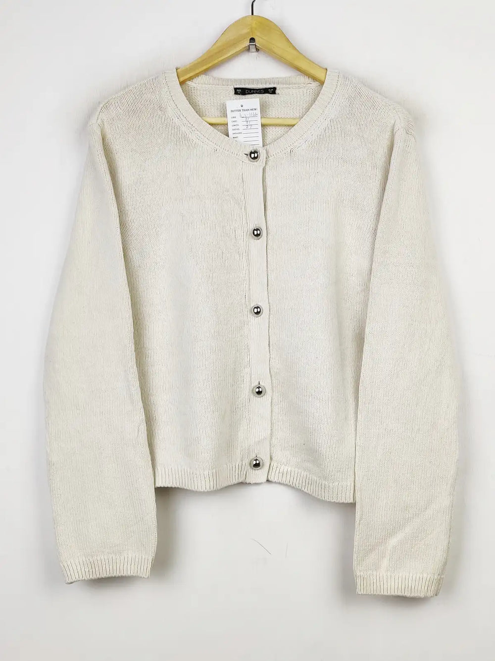 Buy online pre-used pre-loved 100% authentic & Original branded Dunnes Stores (LS-11660) available in Pakistan. Top international brands avilable.