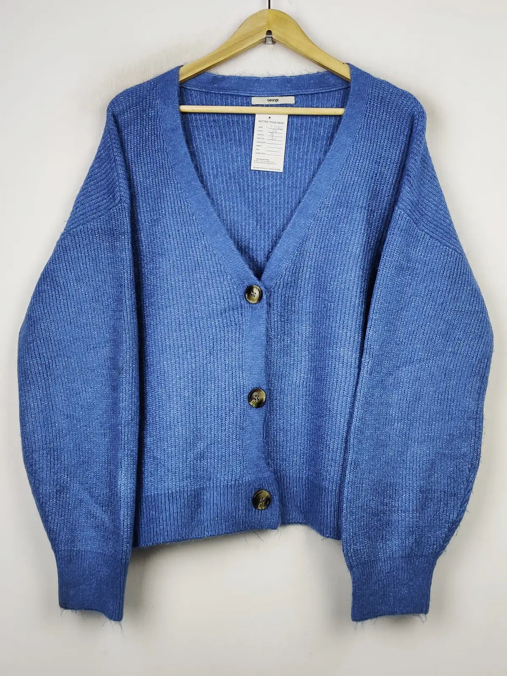 Buy online pre-used pre-loved 100% authentic & Original branded George (LS-11662) available in Pakistan. Top international brands avilable.