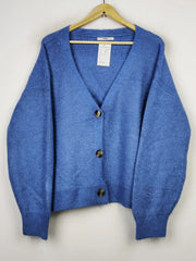 Buy online pre-used pre-loved 100% authentic & Original branded George (LS-11662) available in Pakistan. Top international brands avilable.