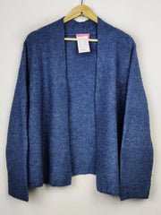 Buy online pre-used pre-loved 100% authentic & Original branded Betty Barclay (LS-11820) available in Pakistan. Top international brands avilable.