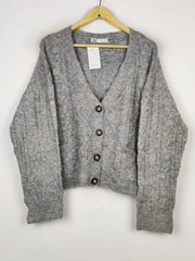 Buy online pre-used pre-loved 100% authentic & Original branded Zara (LS-12044) available in Pakistan. Top international brands avilable.