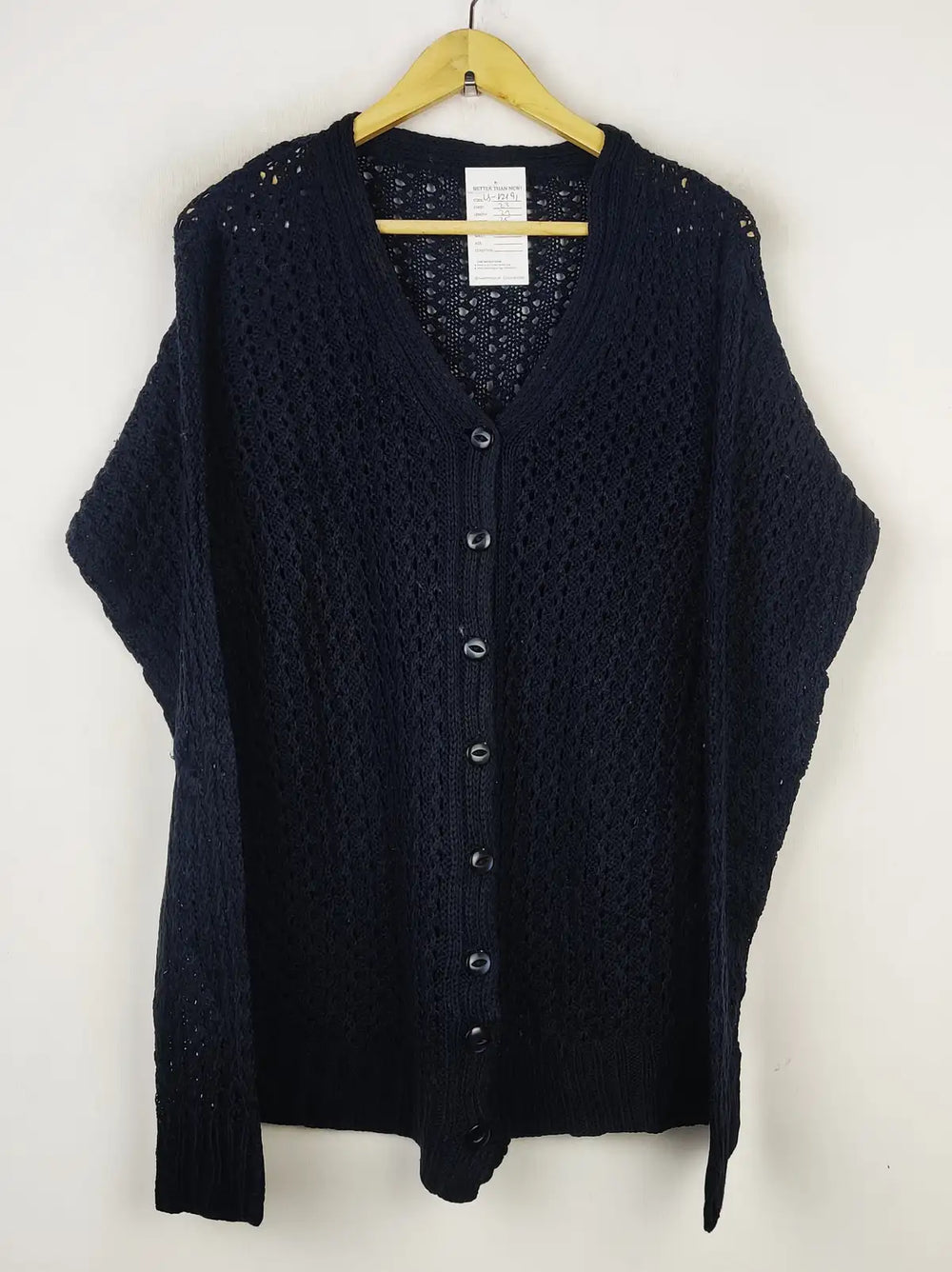 Buy online pre-used pre-loved 100% authentic & Original branded Unknown Brand (LS-12191) available in Pakistan. Top international brands avilable.