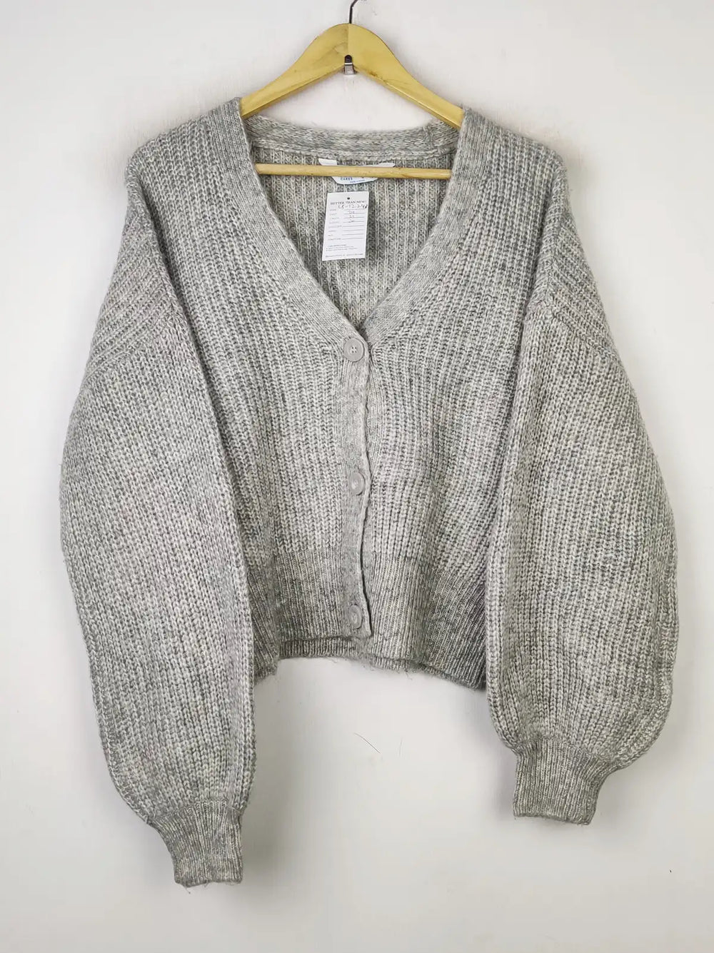 Buy online pre-used pre-loved 100% authentic & Original branded Primark (LS-12243) available in Pakistan. Top international brands avilable.