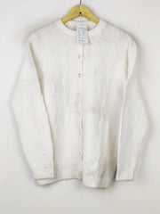 Buy online pre-used pre-loved 100% authentic & Original branded Unknown Brand (LS-12254) available in Pakistan. Top international brands avilable.