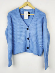 Buy online pre-used pre-loved 100% authentic & Original branded Diesel (LS-12334) available in Pakistan. Top international brands avilable.