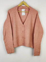 Buy online pre-used pre-loved 100% authentic & Original branded Fatface (LS-12552) available in Pakistan. Top international brands avilable.