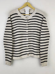 Buy online pre-used pre-loved 100% authentic & Original branded Dunnes (LS-12564) available in Pakistan. Top international brands avilable.