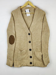 Buy online pre-used pre-loved 100% authentic & Original branded Zara Knit (LS-12573) available in Pakistan. Top international brands avilable.