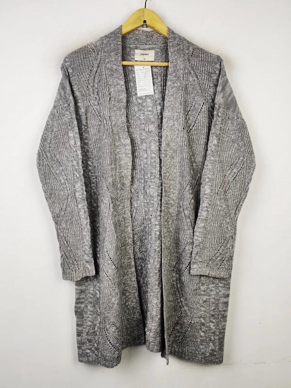 Buy online pre-used pre-loved 100% authentic & Original branded Papaya (LS-12581) available in Pakistan. Top international brands avilable.