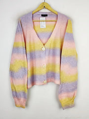 Buy online pre-used pre-loved 100% authentic & Original branded New Look (LS-12715) available in Pakistan. Top international brands avilable.